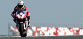 Checa from Haslam as testing action begins for SBK boys