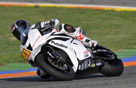 Marino führt das Superstock 600 Fahrerfeld an
