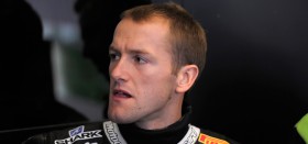 Sykes on top in second free session
