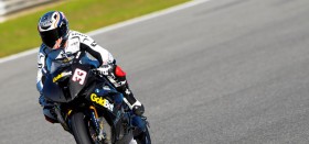 Melandri (BMW) notches up the pace at Jerez