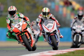 Biaggi siegt mit 87 Tausendstel Vorsprung