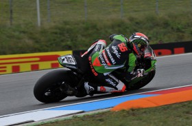 Sykes claims top starting spot in Tissot-Superpole