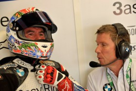 Corser ist zurück, hat aber Pech im Rennen