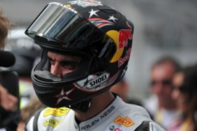 Sofuoglu startet von Pole
