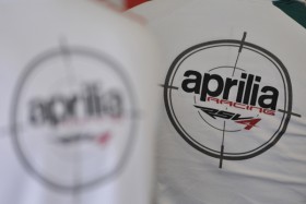 Aprilia holt den Hersteller-Titel