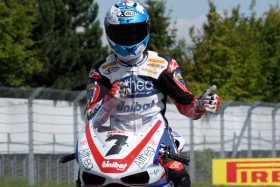 Carlos triumphiert