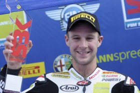 Neue Streckenbestzeit bringt Rea die Pole