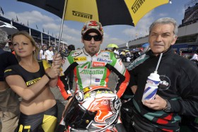 Biaggi nach Kyalami-Rennen weiter in Schlagdistanz