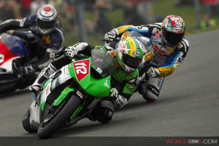 Superstock 1000 teams turn Green