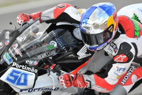 Eugene Laverty marschiert