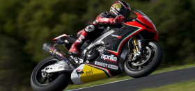 Biaggi and Melandri close on Checa, Haslam at risk for race