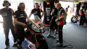 Aprilia box, Imola