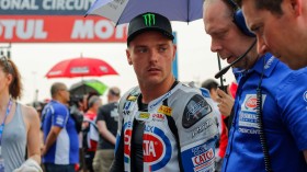 Alex Lowes, Pata Yamaha Official WorldSBK Team, Chang Race 1