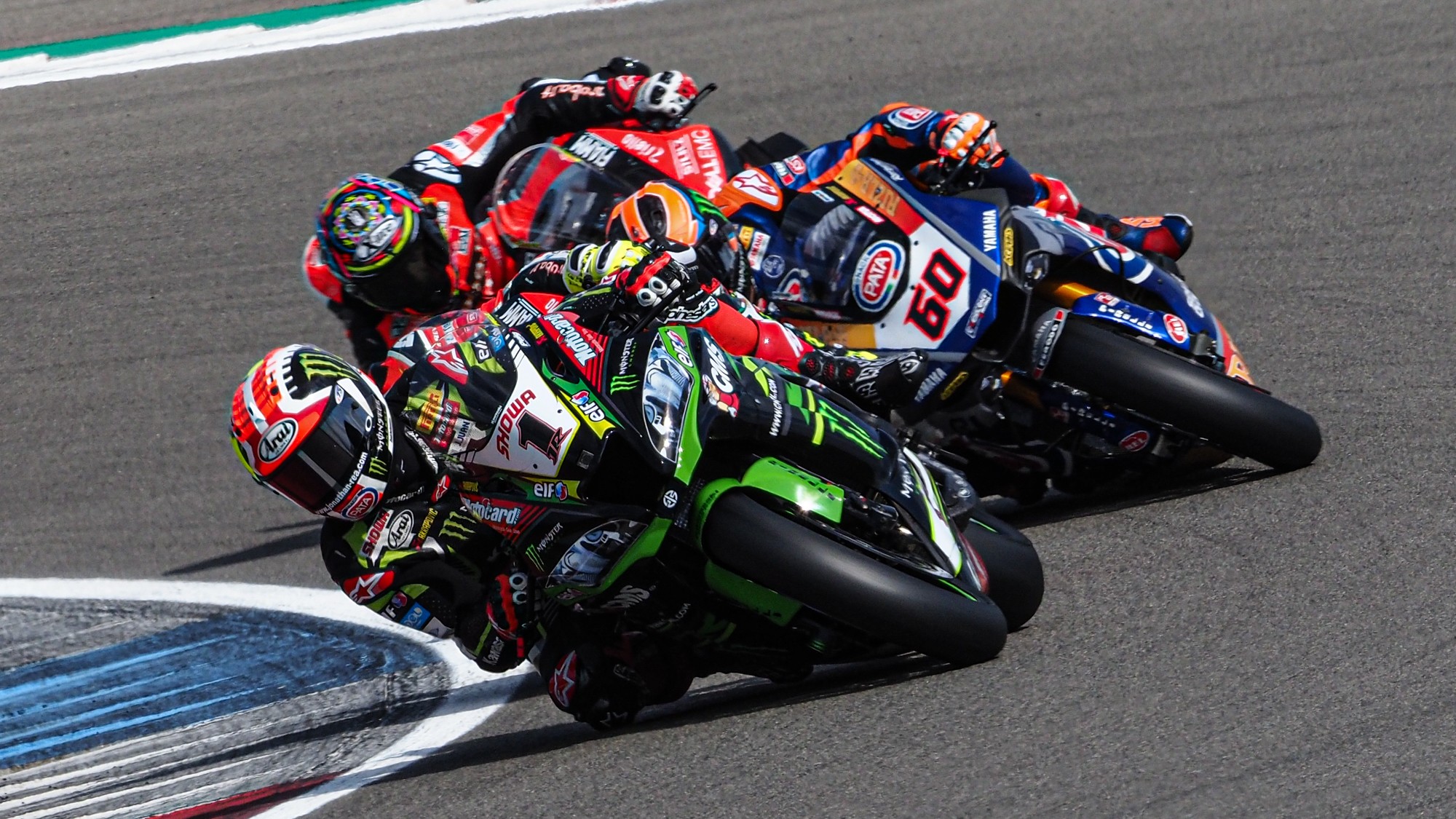 www.worldsbk.com