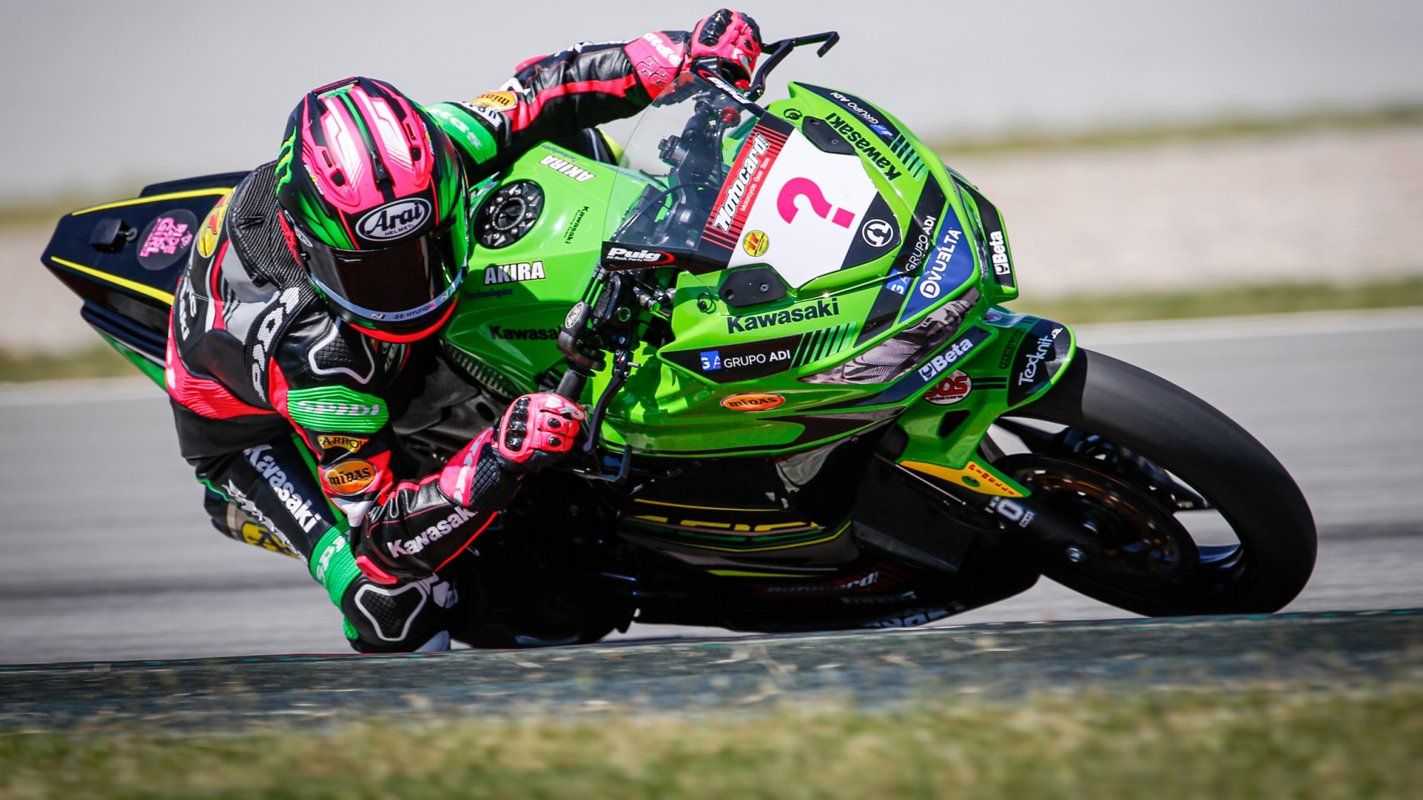 Ernest Shackleton arm ris WorldSBK