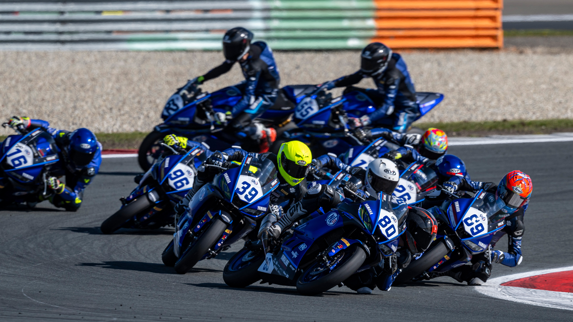 yamaha r3 cup