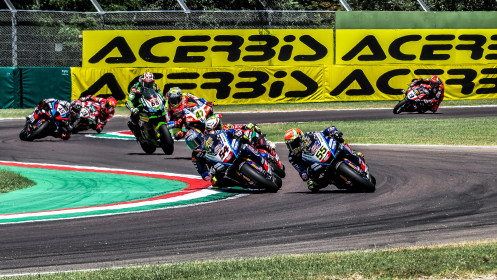Andrea Locatelli, Toprak Razgatlioglu, Pata Yamaha Prometeon WorldSBK, Imola RACE 1