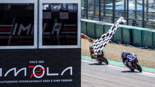 Toprak Razgatlioglu, Pata Yamaha Prometeon WorldSBK, Alvaro Bautista, Aruba.it Racing - Ducati, Imola Tissot Superpole RACE