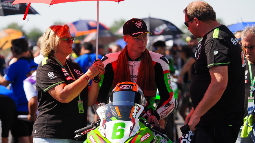 Jeffrey Buis, MTM Kawasaki, Magny-Cours RACE 1