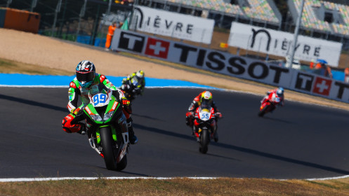 Adrian Huertas, MTM Kawasaki, Magny-Cours RACE 1