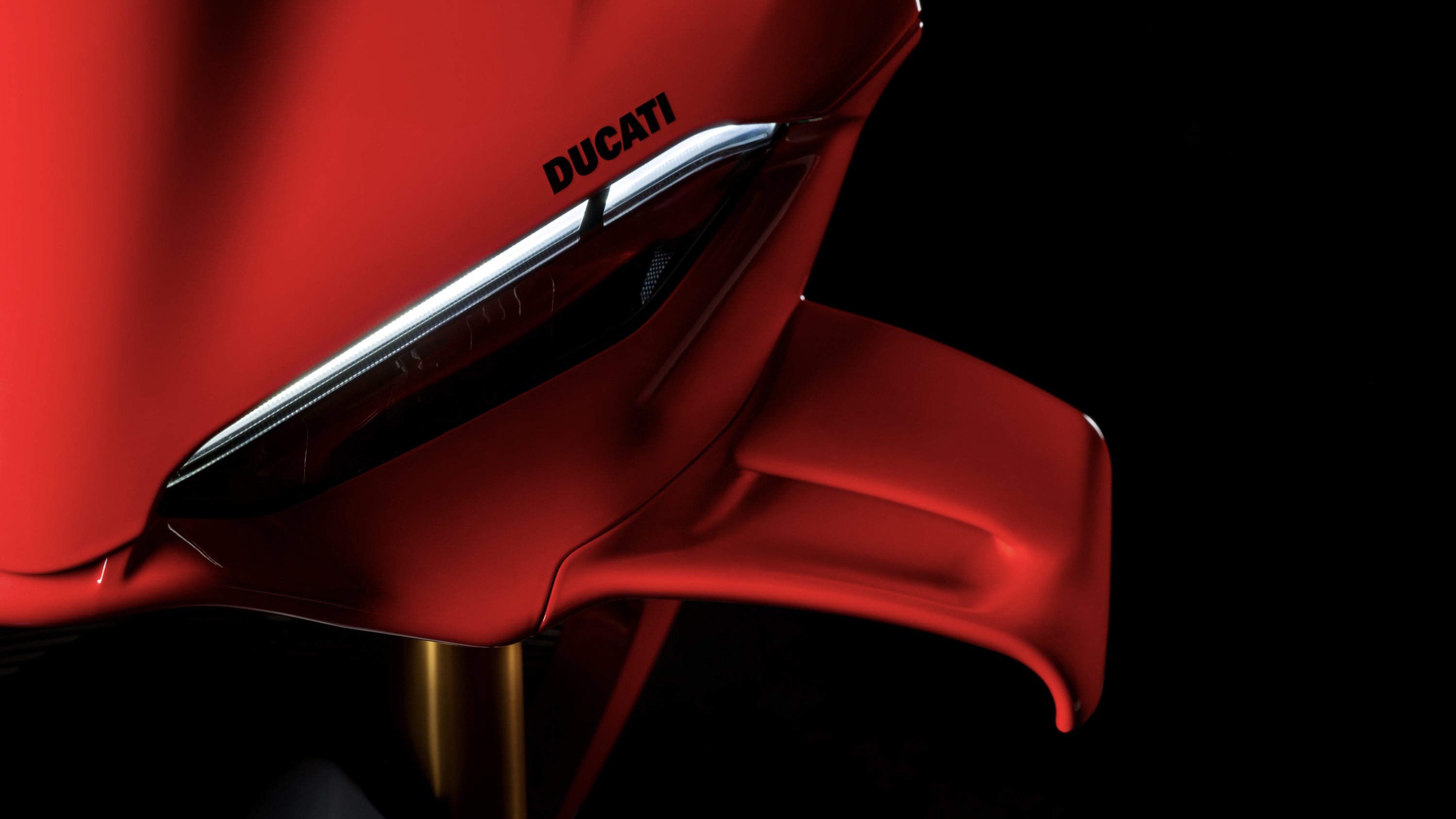 MY25_PANIGALE_V4S_09__UC662195_High.jpg