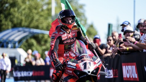 Niccolo Bulega, Aruba.it Racing - Ducati, Magny-Cours Superpole RACE