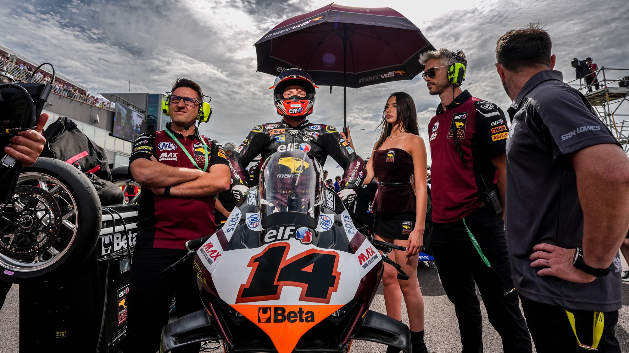 "I’m happy to take a top 5 for all the effort today despite how I was feeling." – Sam Lowes in the top five despite being unwell