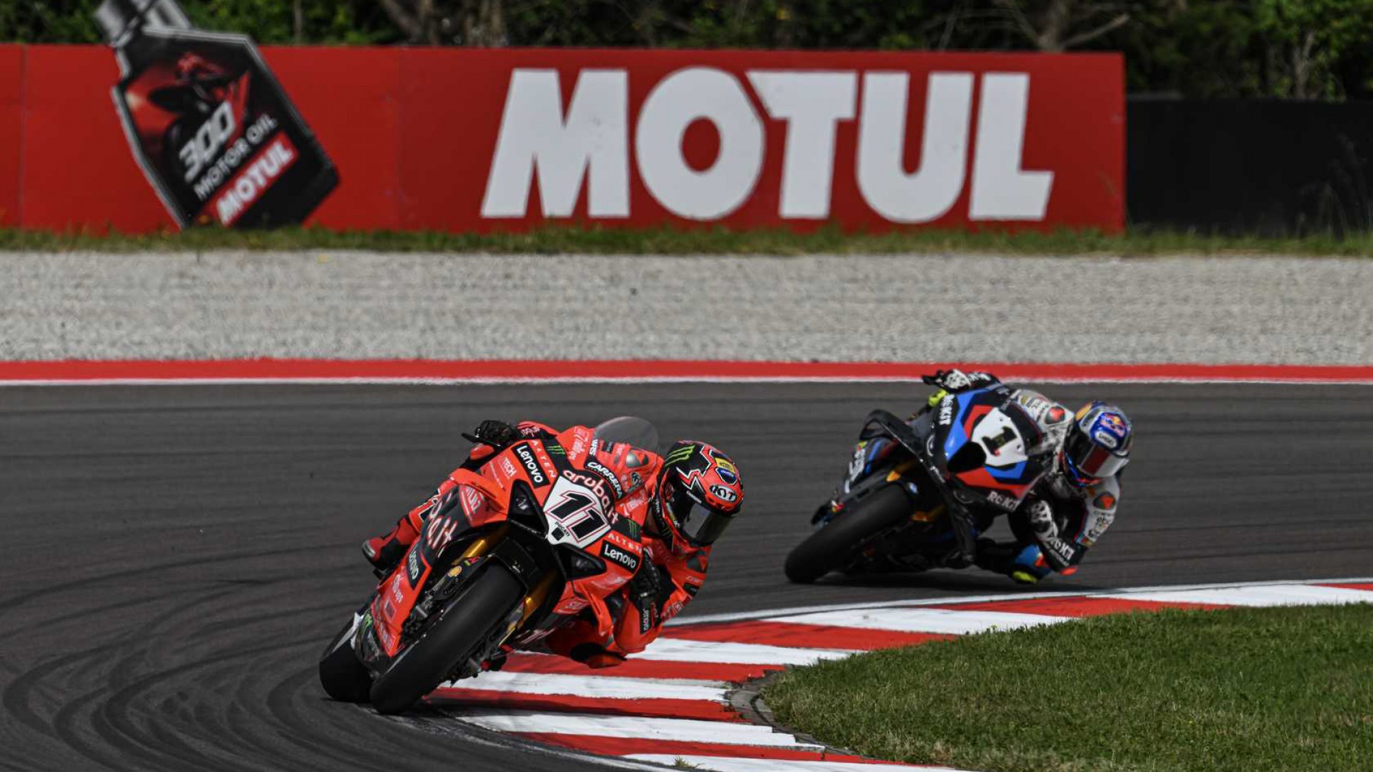 PREVIEW: Razgatlioglu territory, Bulega with momentum… but who will come out on top at Most?