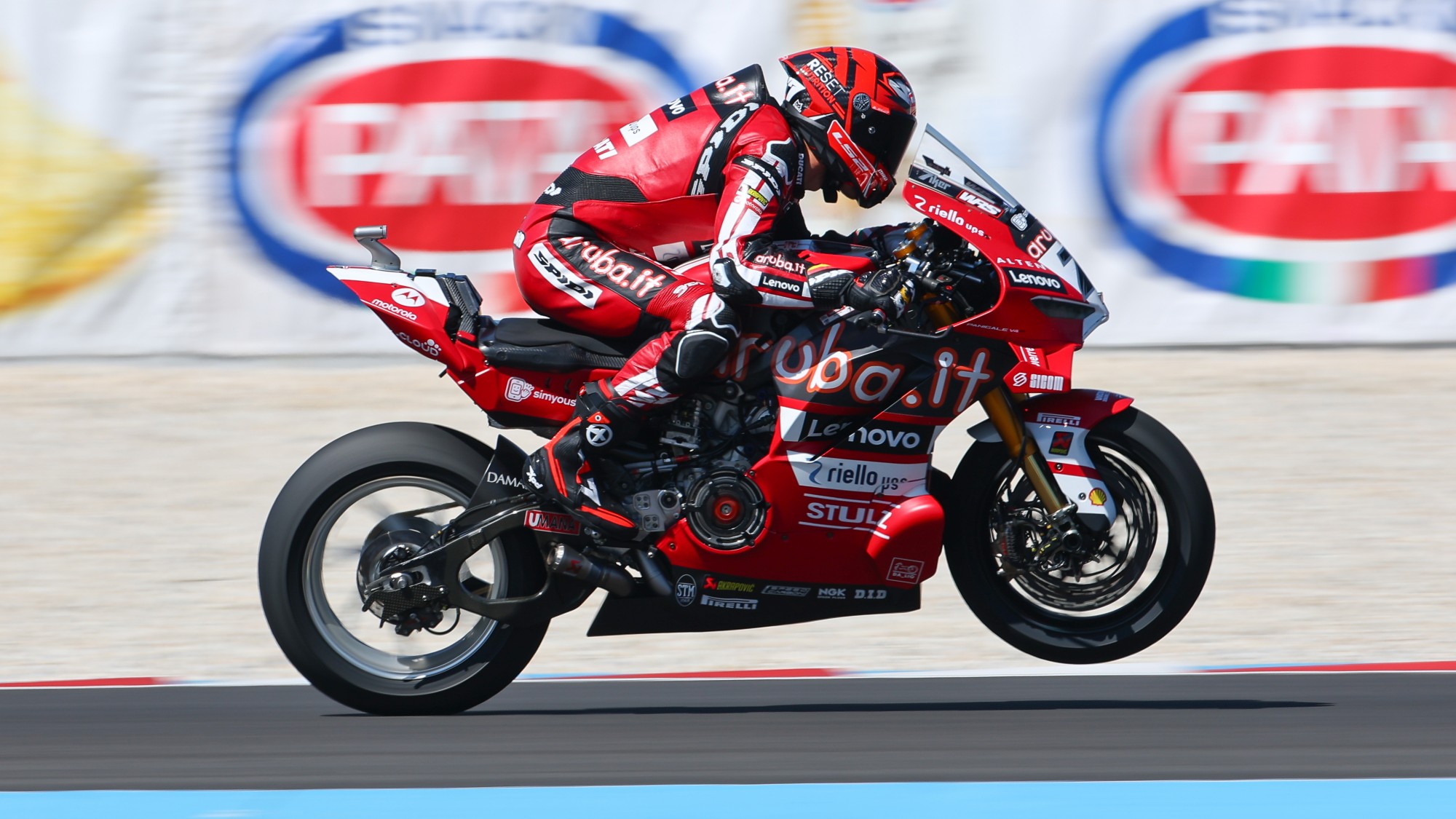A TENTH IN IT: Lecuona completes Friday clean sweep ahead of Bulega at Balaton Park