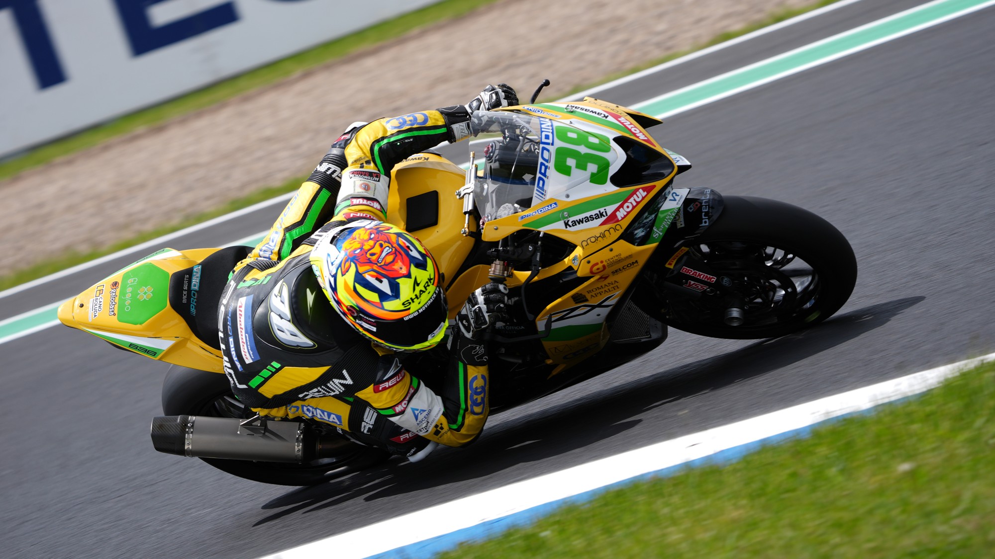 Salvador strikes first at Most for his first World Sportbike pole while Buis and Fleerackers miss the top ten