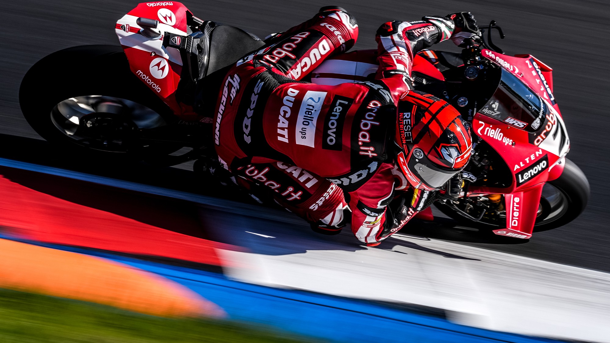 Lecuona claims P1 in a sunny Sunday Warm Up session, two tenths ahead of his teammate while Baldassarri gives chase